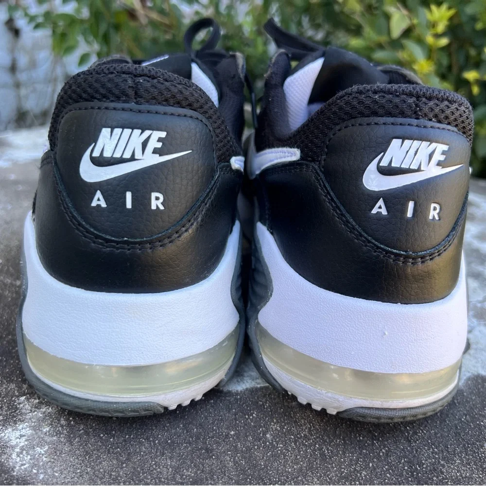 Nike Air Max Excee Womens Sneakers Black/White-Dark Grey Size 11 CD4165-001 - Picture 7 of 16